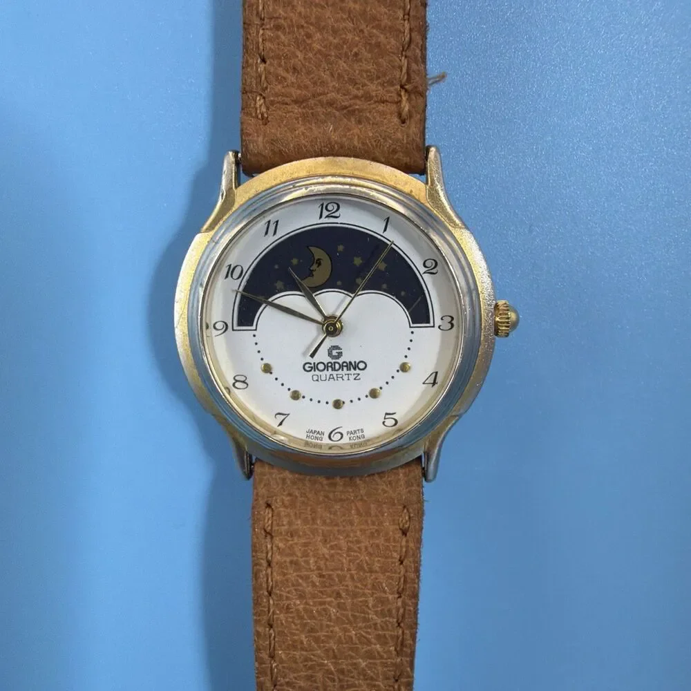 Beautiful Vintage Giordano Star Moon Phase Watch, Brown Leather Band Runs Great